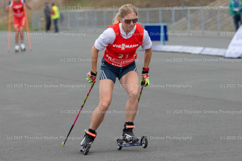 Deutsche Meisterschaften Biathlon | Deutsche Meisterschaften Biathlon, Speziallanglauf Frauen am 14.09.2018 in der DKB SKI ARENA in Oberhof, (Deutschland)

Bild: Hildebrand Franziska vom WSV Clausthal-Zellerfeld / BwB - Realisiert mit Pictrs.com