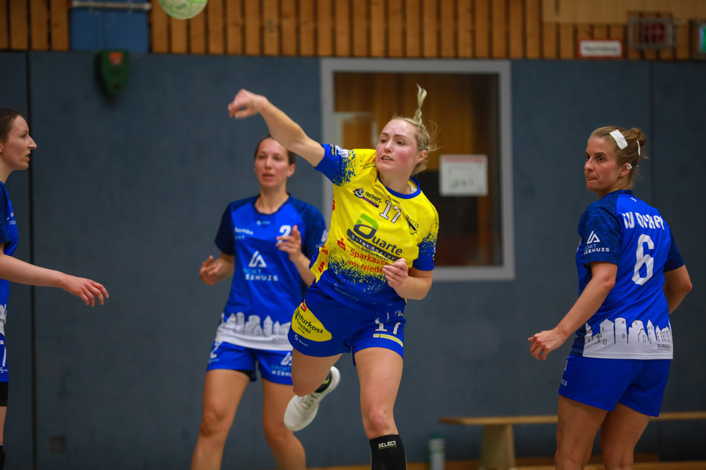 SVN_BorkenII_100525_096 | Bildergalerie von Sport-Ereignissen aber auch von weiteren spannenden Dingen - nicht nur vom Niederrhein. In Anlehnung an den bekannten Spruch von Hanns Dieter Hüsch heißt das Motto: "Niederrhein ist überall".  - Realisiert mit Pictrs.com