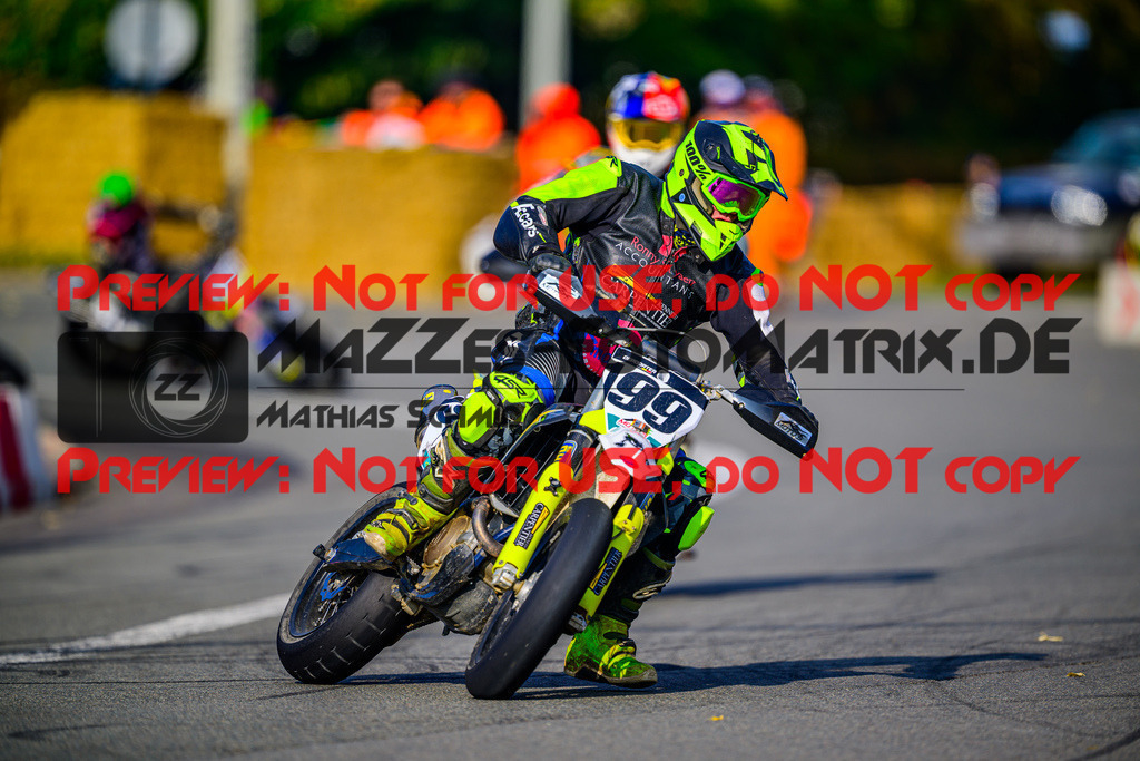 MaZZes_Fotomatrix_20251012_6007705_2699 | SENIOR