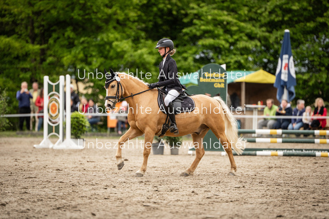 Bad_Meinberg_07294 | saradresslerfotografie - Realisiert mit Pictrs.com