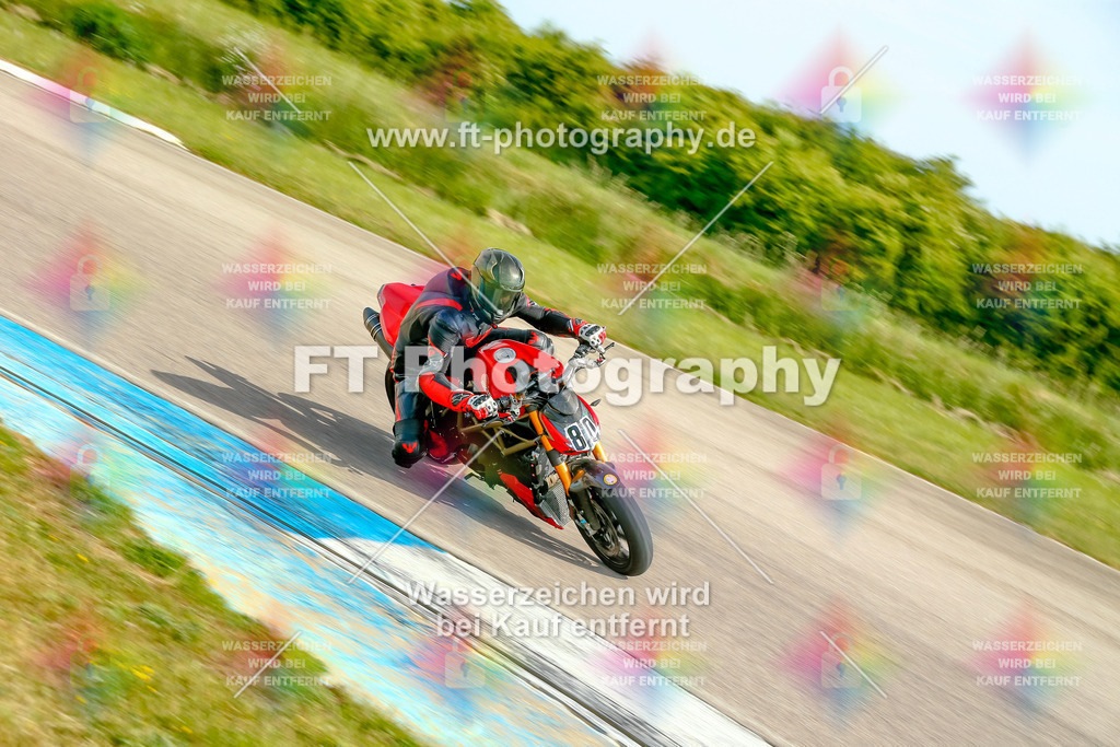 _MOT0801 | Hier findet Ihr Bilder von Touristenfahrten auf der Nürburgring Nordschleife oder von anderen Veranstaltungen die ich besucht habe. Viel Spass beim Durch Schauen 