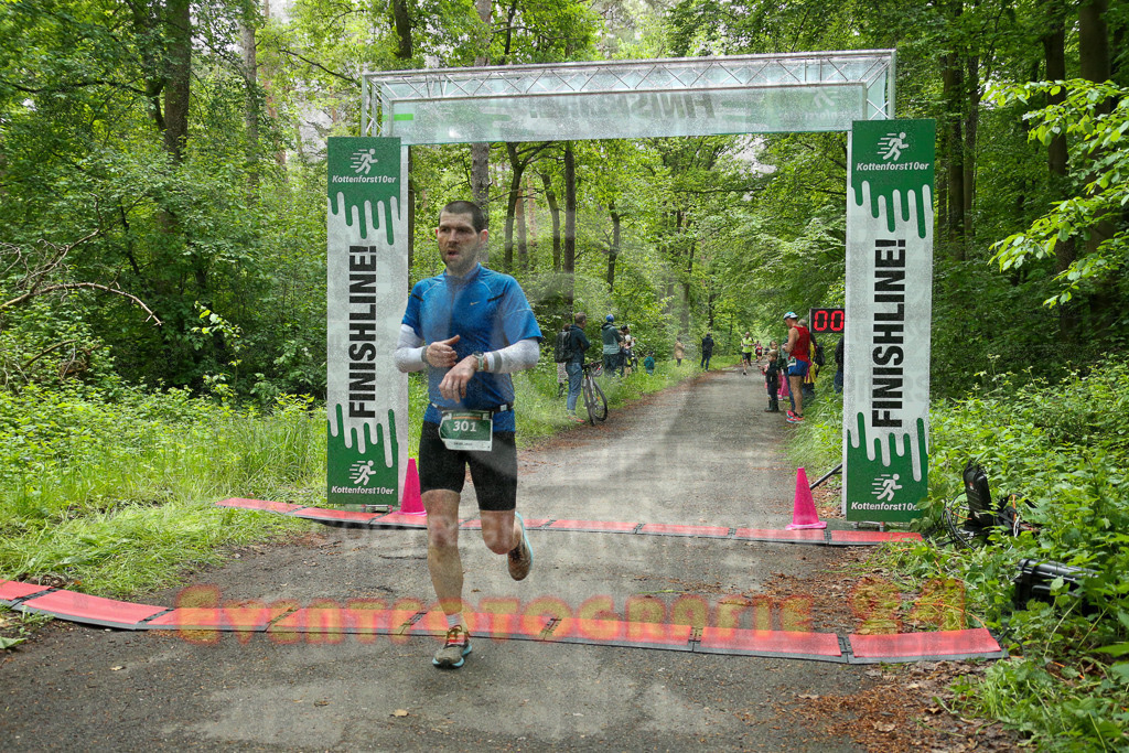 250504_1043_EX1_3105 | Sportfotografie im Rhein-Sieg Kreis, Köln, Bonn, NRW, Rheinland Pfalz, Hessen, etc. Unser Tätigkeitsfeld umfasst den Laufsport vom Volkslauf über den Marathon, Duathlon, Triathon bis zum Ultralauf wie Kölnpfad Ultra oder Schindertrail.