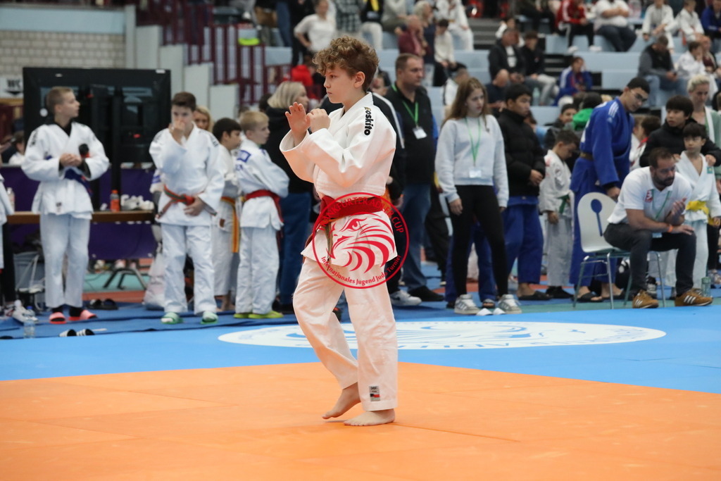 1J7A2780 | Fotos vom Adler Cup - Pictures from Adler Cup

Hier findet Ihr alle Eindrücke und großen Momente der Adler Cup Wochenenden. Here you will find all impressions and great moments of the Adler Cup weekends. - Realisiert mit Pictrs.com