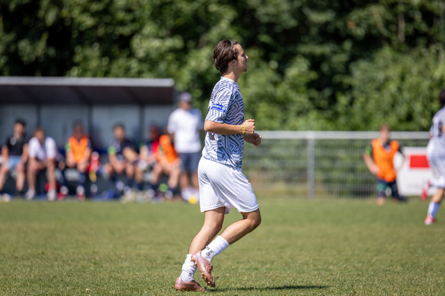 FC Scharbeutz 1 - Tema Chase Football Club I DanaCup 2026 026 | Herzlich willkommen in meiner Fotogalerie für Sportmannschaften. Schau gerne mal rein, vielleicht ist Dein Team ja auch dabei! Falls nicht, schreib mir und wir ändern das! :)  - Realisiert mit Pictrs.com