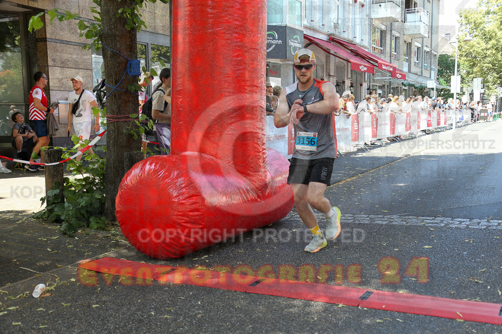 250621_1211_EX1_5211 | Sportfotografie im Rhein-Sieg Kreis, Köln, Bonn, NRW, Rheinland Pfalz, Hessen, etc. Unser Tätigkeitsfeld umfasst den Laufsport vom Volkslauf über den Marathon, Duathlon, Triathon bis zum Ultralauf wie Kölnpfad Ultra oder Schindertrail.
