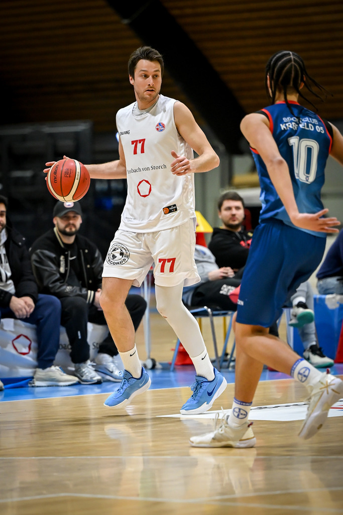 gml_103 | Fotos von Basketballspielen aus dem Raum NRW fotografiert von Gero Mueller-Laschet und Daniel Schaefer - Realisiert mit Pictrs.com