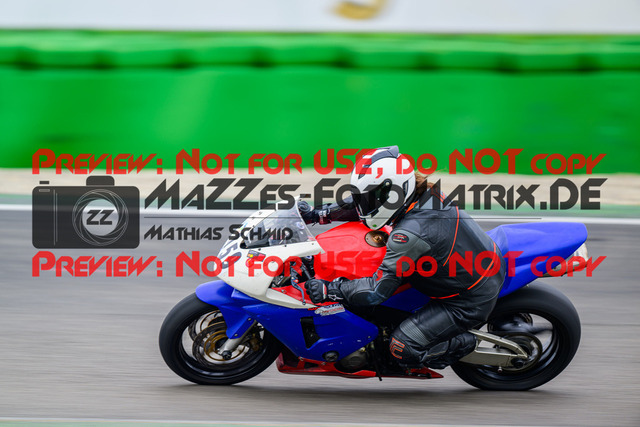 MaZZes_Fotomatrix_20240923_6007705_4278 | Fotograf Mathias Schmid
Sportfotograf,
Eventfotograf,
Hochzeitsfotograf,
Portraitfotograf