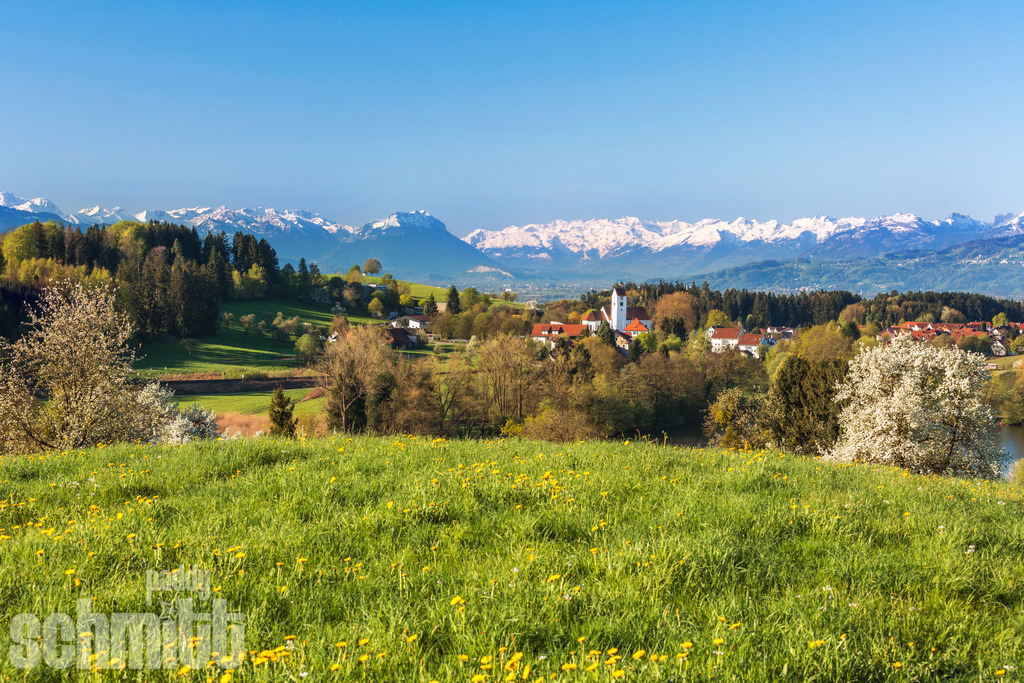 PS-Weissensberg-2026-01 | Entdecke die größte Bildgalerie der Region mit Fotografien aus dem Allgäu, der Bodenseeregion, Oberschwaben, dem Donautal und der Schwäbischen Alb. Landschaften, Luftaufnahmen und Reisefotografie als Wandbild und Fotokunst. - Realisiert mit Pictrs.com