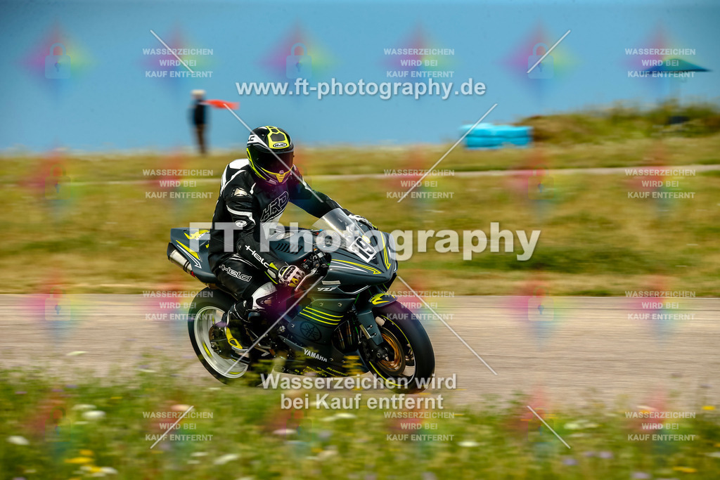 Chambley Juli-0695 | Hier findet Ihr Bilder von Touristenfahrten auf der Nürburgring Nordschleife oder von anderen Veranstaltungen die ich besucht habe. Viel Spass beim Durch Schauen 