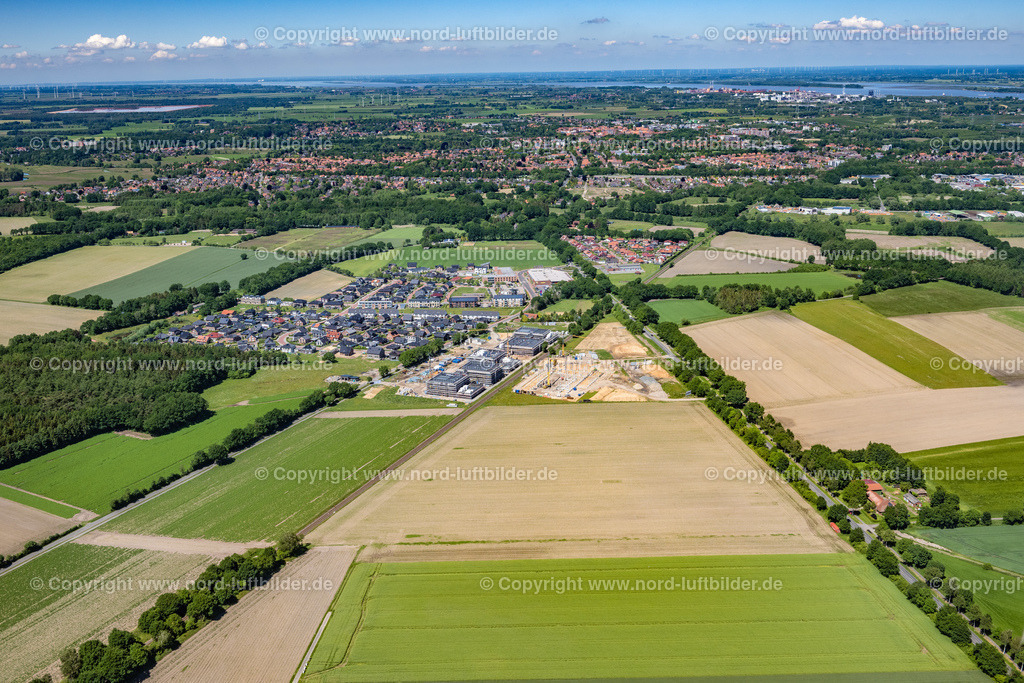 Stade_Riensförde_Baugebiet_Bildungszentrum_ELS_7429030622 | STADE 03.06.2022 Neubau- Baustelle " Bildungscampus Riensförde " an der Straße Stadtweg in Stade im Bundesland Niedersachsen, Deutschland. Weiterführende Informationen bei: Hansestadt Stade,  gmp International GmbH. // New construction site " Bildungscampus Riensfoerde " on the street Stadtweg in Stade in the state Lower Saxony, Germany. Further information at: Hansestadt Stade,  gmp International GmbH. Foto: Martin Elsen