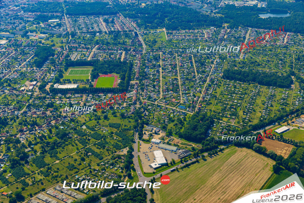 Weg Wittenberge Bild- Das Luftbild wurde 2025 vom UL-Flugzeug heraus erstellt ( keine Drohne bzw. Drohnenaufnahme ) - Hochauflösende Luftaufnahme -Nicht vergleichbar mit Google Maps oder Satelittenbilder- Die Geschenkidee !Mit Lizenz und Bildrechte bestellbar - CC
