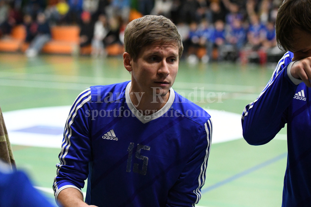 SSG Metten :  TSV 1861 Mainburg  | Florian Sedlmeier (Chef-Trainer SSG Metten)  - Realisiert mit Pictrs.com