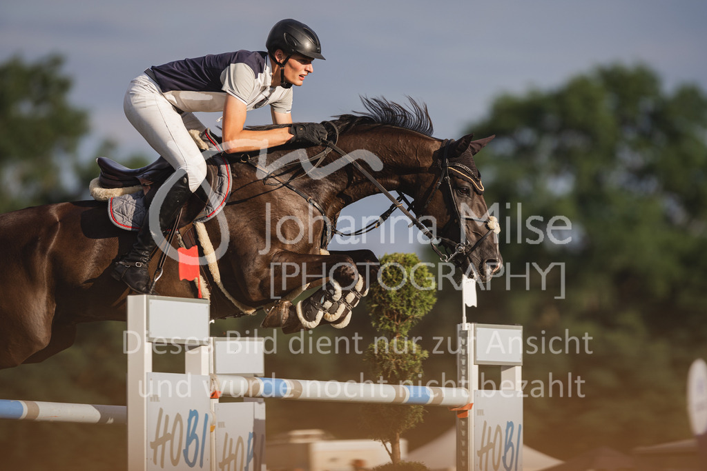 230715_LC_Punkte-S-824 | Deine schönsten Turniermomente als professionelle Fotos! Entdecke hochwertige Pferdesport-Fotografie im Online-Shop. Jetzt Fotos finden & bestellen!
