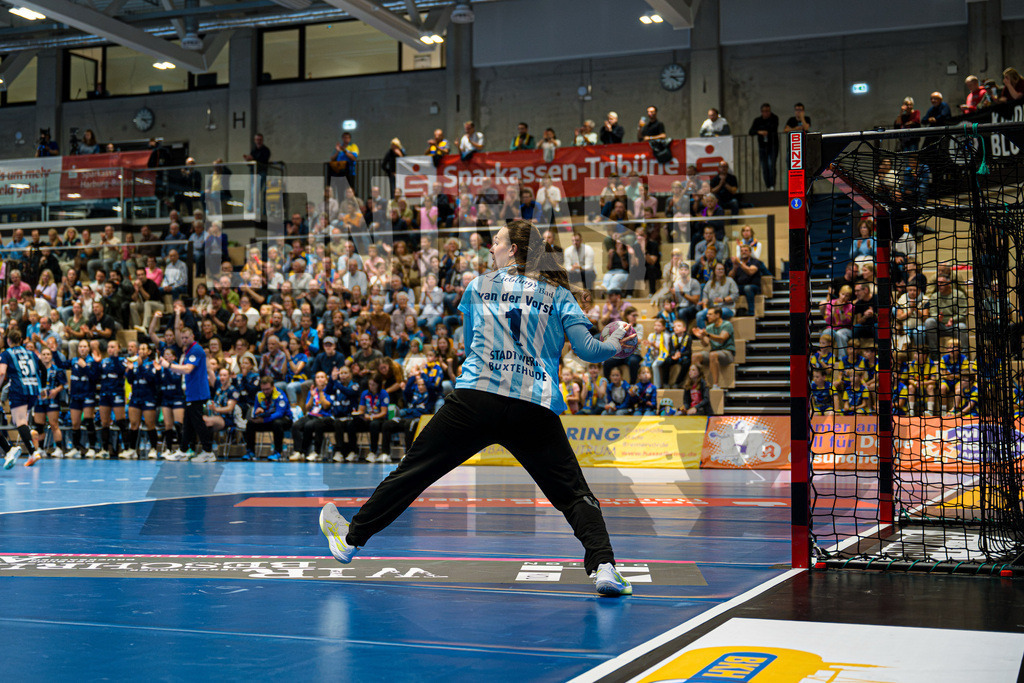 Handball I Frauen I Saison 2026-2027 I Bundesliga I Buxtehuder SV - HSG Bensheim-Auerbach | CONTRAST ZERØ MEDIA - Realisiert mit Pictrs.com