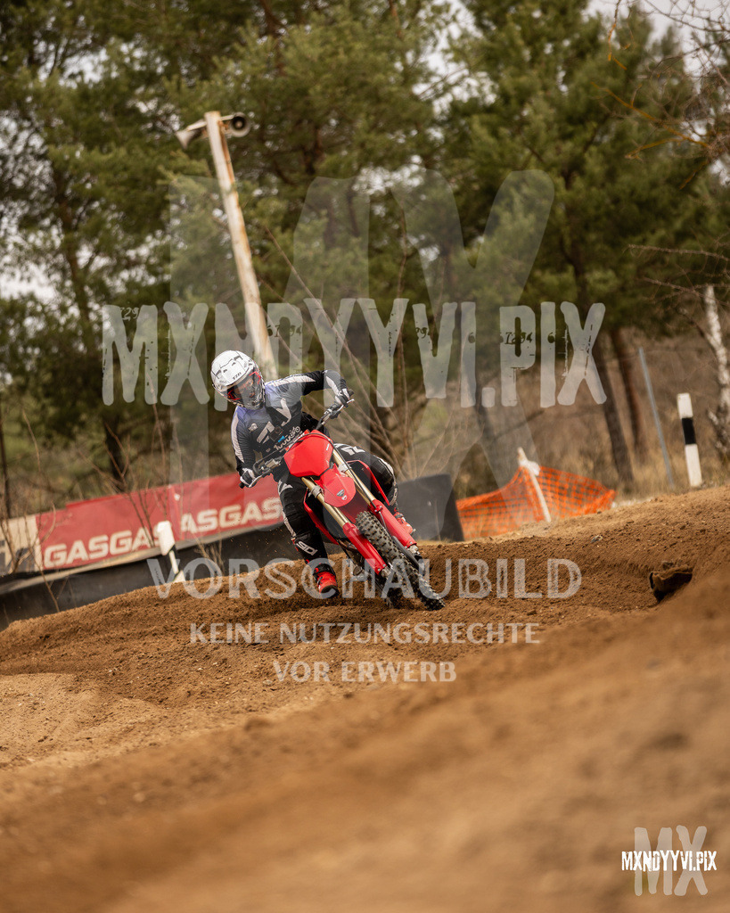 866A1340 | mxndyyvipix