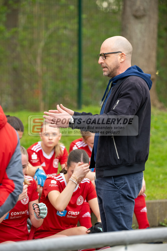 SFE_20260321_0083 | Köln, Deutschland, 21.03.26: Feldhockey 1. Bundesliga Damen zwischen Rot-Weiss Köln - Bremer HC im REWE Sportpark am 21.03.2026 in Köln, Deutschland. (Foto von Stephan Fehrmann)Köln, Germany, 21.03.26: Feldhockey 1. Bundesliga Damen between Rot-Weiss Köln - Bremer HC in REWE Sportpark at 21.03.2026 in Köln, Deutschland. (Foto from Stephan Fehrmann)