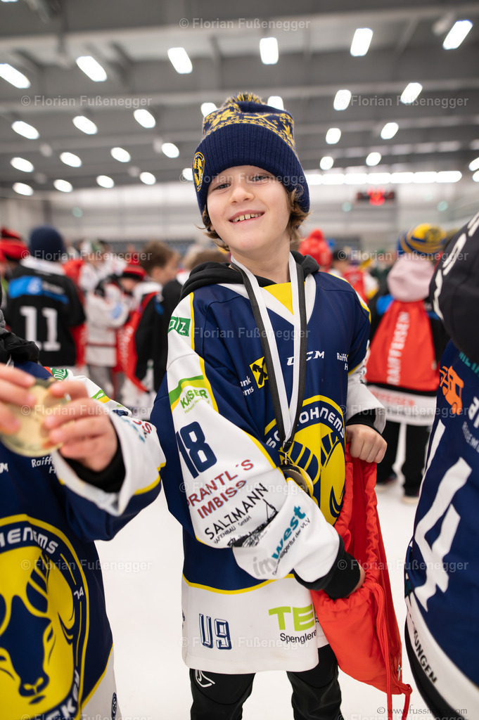 DSC_2372 | "Fussifoto.com – Ihr Ansprechpartner für hochwertige Fotografie! Entdecken Sie kreative Bilder und professionelle Dienstleistungen. Kontaktieren Sie uns für Ihre Projekte!"