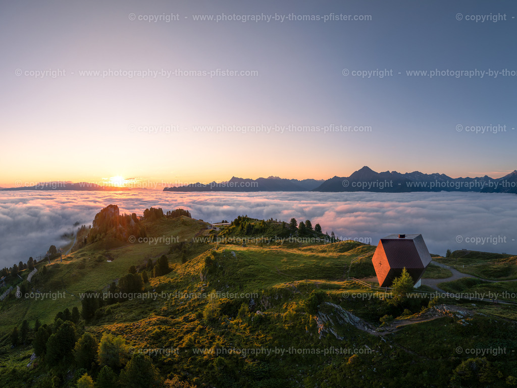 Sonnenaufgang Granatkapelle Penken copyright  Thomas Pfister-20 | PHOTOGRAPHY BY THOMAS PFISTER
