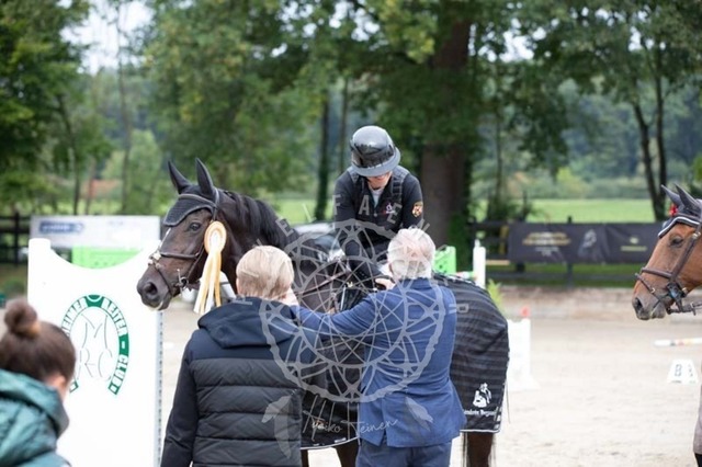 2B4A2548 | pixelfaenger - Realisiert mit Pictrs.com