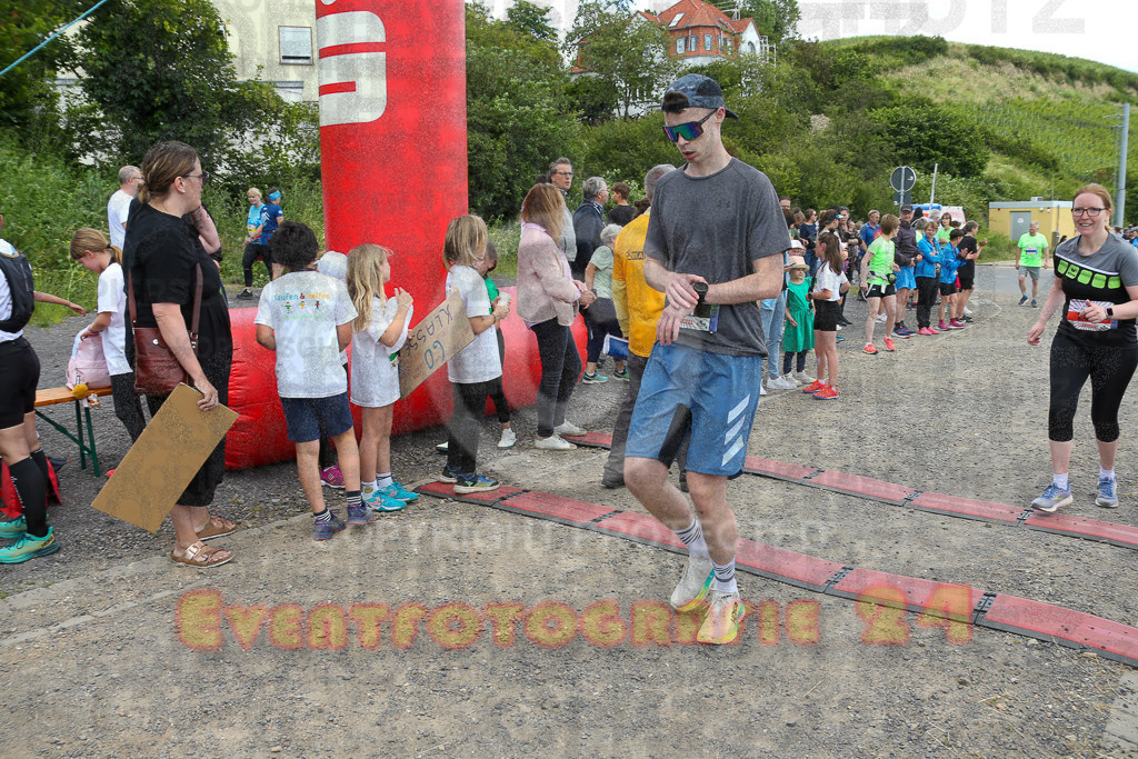 240615_1314_EX1_0437 | Sportfotografie im Rhein-Sieg Kreis, Köln, Bonn, NRW, Rheinland Pfalz, Hessen, etc. Unser Tätigkeitsfeld umfasst den Laufsport vom Volkslauf über den Marathon, Duathlon, Triathon bis zum Ultralauf wie Kölnpfad Ultra oder Schindertrail.