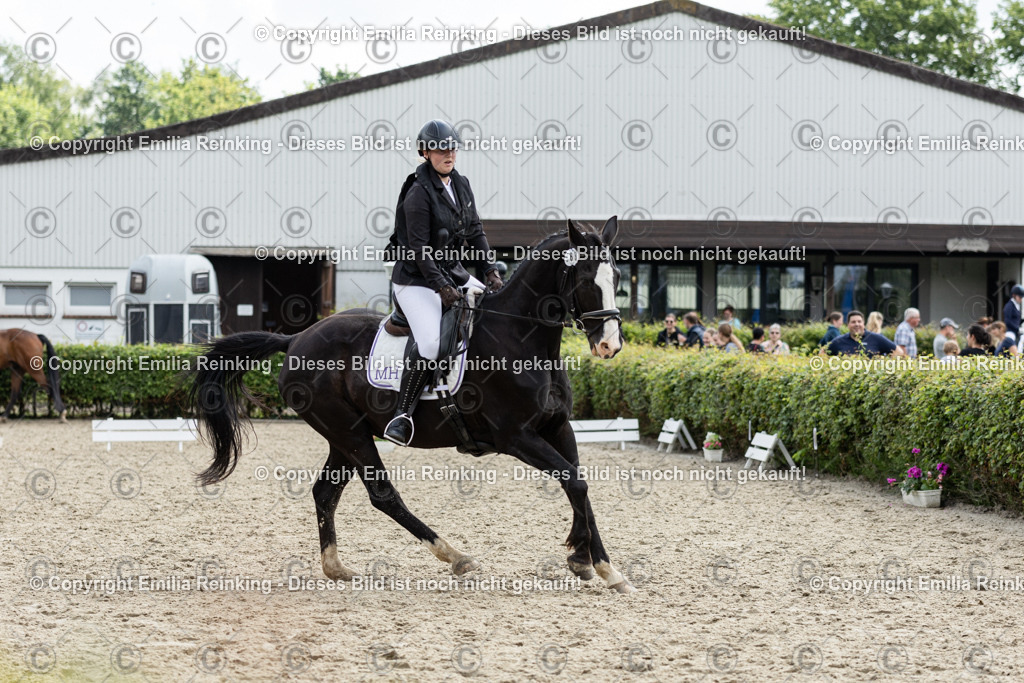 CL5A6836 | Emilia Reinking Fotografie - Realisiert mit Pictrs.com