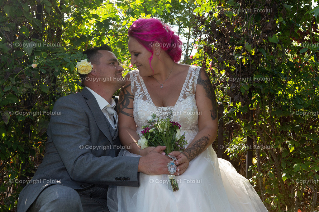 KERSTINFREDYHOCHZEIT_260822_182 | bilder, linz, photo, foto, fussball, sport, fotolui, bundesliga