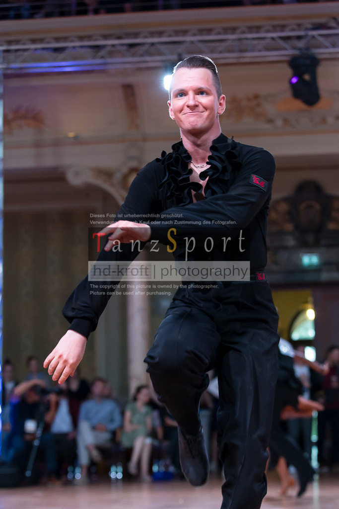 20240706_WDSF_WO_Latin_9071 | Tanzsportbilder, Standardtanz, Lateintanz, WDSF, DTV, LTVB, dancecomp, goc, hessen tanzt, blaues band der spree, walzer, tango, wiener walzer, slowfox, quickstepp, samba, rumba, cha-cha-cha, paso doble. jive, hd-kroft photography, turniertanzsport