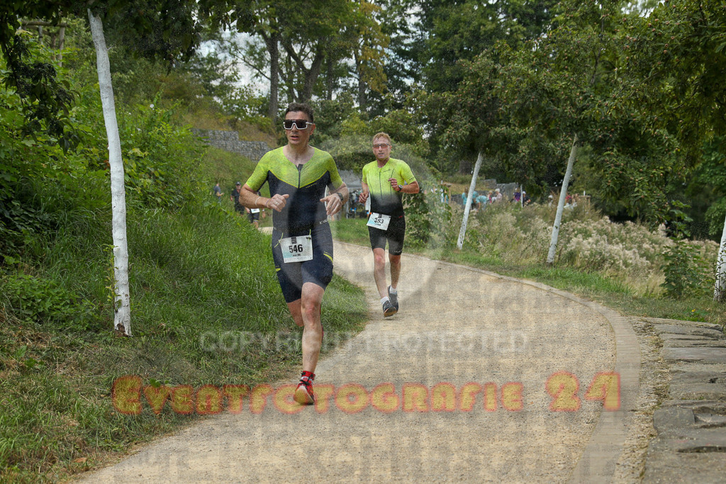 250824_1344_EX1_3503 | Sportfotografie im Rhein-Sieg Kreis, Köln, Bonn, NRW, Rheinland Pfalz, Hessen, etc. Unser Tätigkeitsfeld umfasst den Laufsport vom Volkslauf über den Marathon, Duathlon, Triathon bis zum Ultralauf wie Kölnpfad Ultra oder Schindertrail.