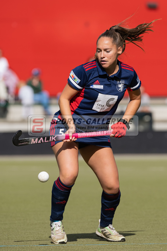HK_20220925_100102 | 1. Bundesliga Damen Düsseldorfer HC - Berliner HC  am 25.9.2022 DHC Düsseldorf, Düsseldorf , Pia Lhotak ( Düsseldorfer HC #5 )