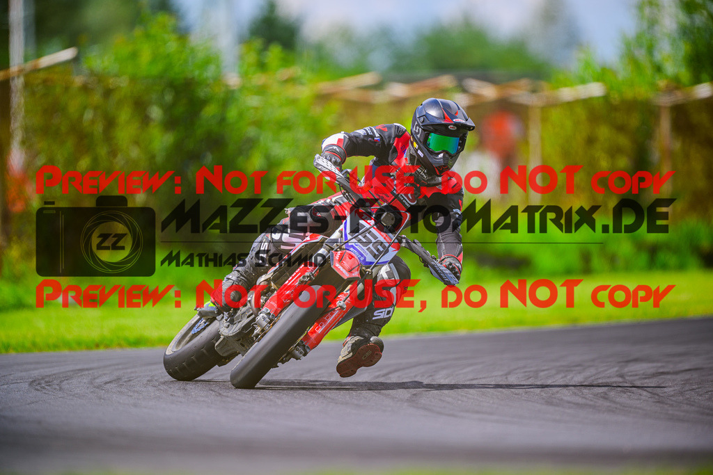 MaZZes_FotoMatrix_240714_6007705_3285 | S3