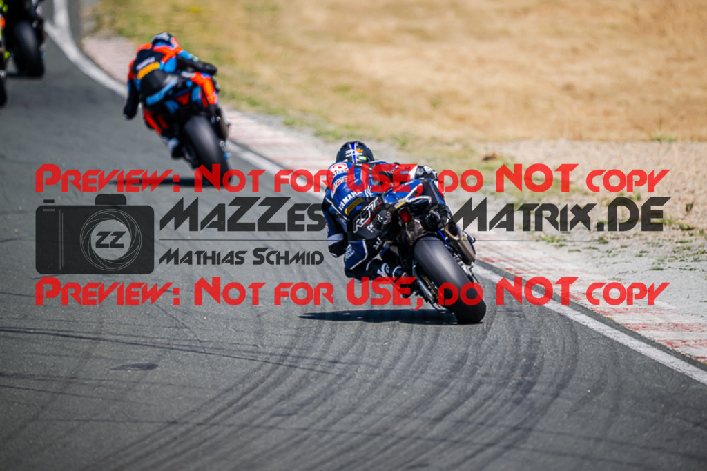 MaZZes_FotoMatrix_220724_3451 | IDM1000