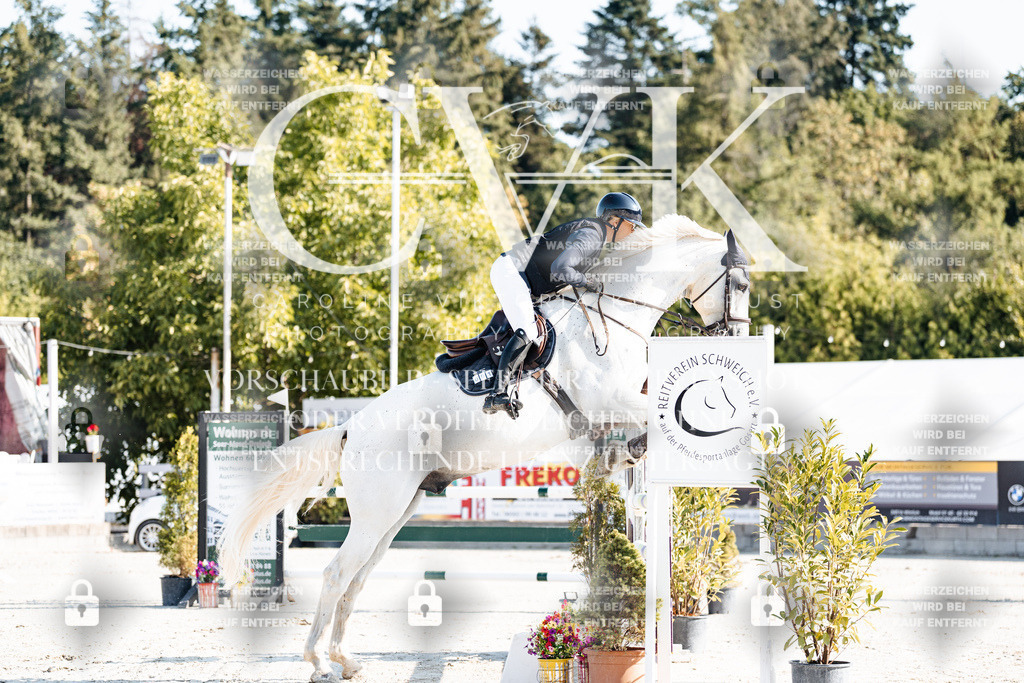 CK901576 | Turnierfotografie Pferdefotografie Trier Rheinland-Pfalz Pferdesport Reitsport Tierfotografie Sportfotografie Pferdevideo Pferdevideografie Equestrianvideography equestrianphotography  - Realisiert mit Pictrs.com