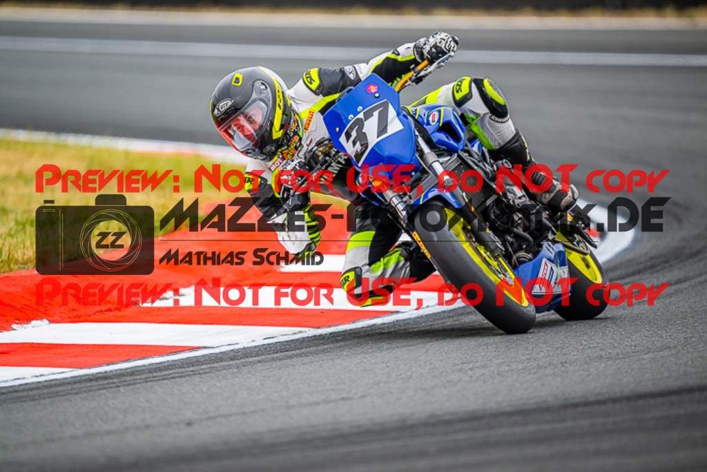 MaZZes_Fotomatrix_20230602_6007705_8547 | TWIN CUP