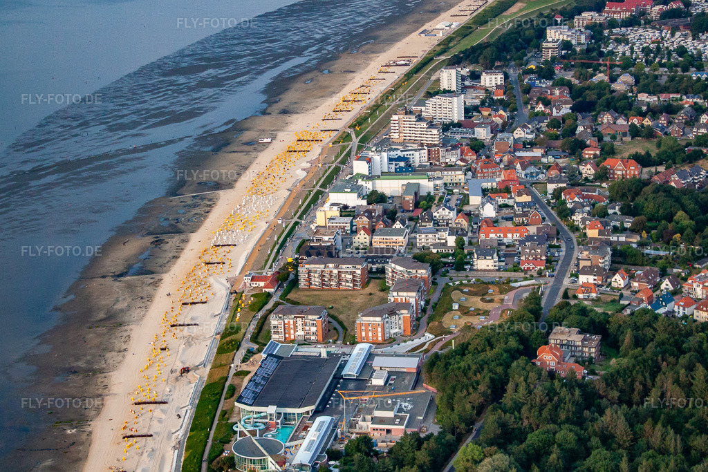 Luftbild: Strandpalais im Ortsteil Duhnen in Cuxhaven im Bundesland Niedersachsen in Deutschland. Foto: IMG_70449.jpg vom 06.08.2014 durch Werner Riehm/FLY-FOTO.de