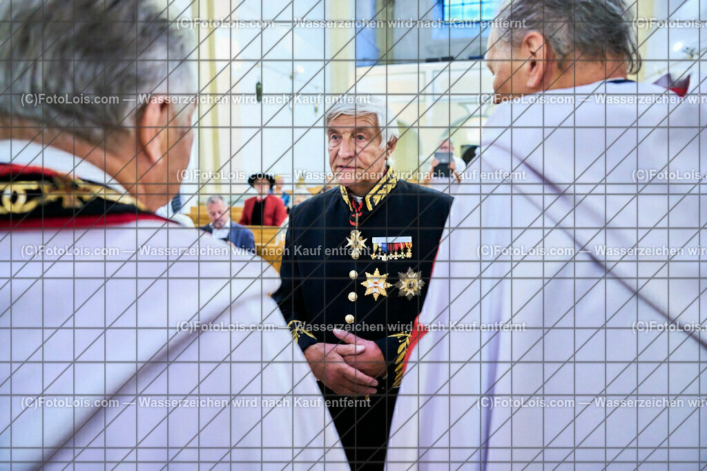 ALP3795_Jeanne de Ferrette_Templer Orden_Hildebrand Walter | (C)FotoLois.com, Alois Spandl, 700stes Hochzeitsjubiläum - Albrecht II. mit Johanna von Pfirt in Thann (FR) im März 2024. Empfang des Organistionskommitees aus der Region Ferrette (Pfirt)/Thann aus dem Elsass mit Empfang durch die Stadtgemeinde und Bezirkshauptmannschaft Scheibbs im Schloss Scheibbs und anschließender Kranzniederlegung in der Kartausenkirche über der Krypta des Gründerehepaares durch Mitglieder des Templer Ordens im Beisein von Mitgliedern der Goldhaubengruppen, Fr 22. September 2023.