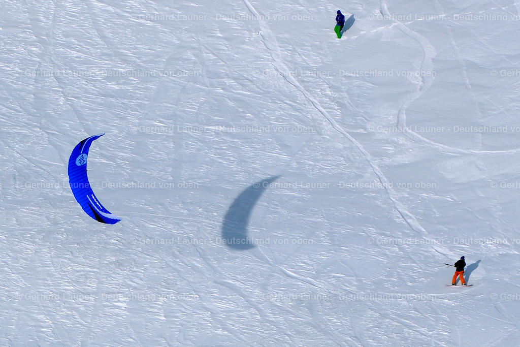3700063 | Snowsurfen auf der Wasserkuppe