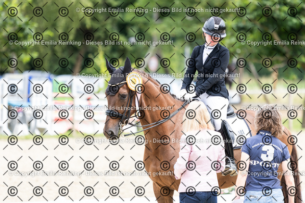 CL5A6908 | Emilia Reinking Fotografie - Realisiert mit Pictrs.com