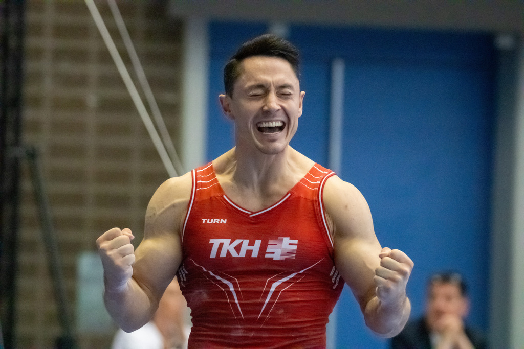 22.06.2024: Olympia-Qualifikation im Geräteturnen in Rüsselsheim. Bild: Andreas Toba nach seiner Übung am Sprung | 22.06.2024: Olympia-Qualifikation im Geräteturnen in Rüsselsheim. Bild: Andreas Toba nach seiner Übung am Sprung - Realisiert mit Pictrs.com