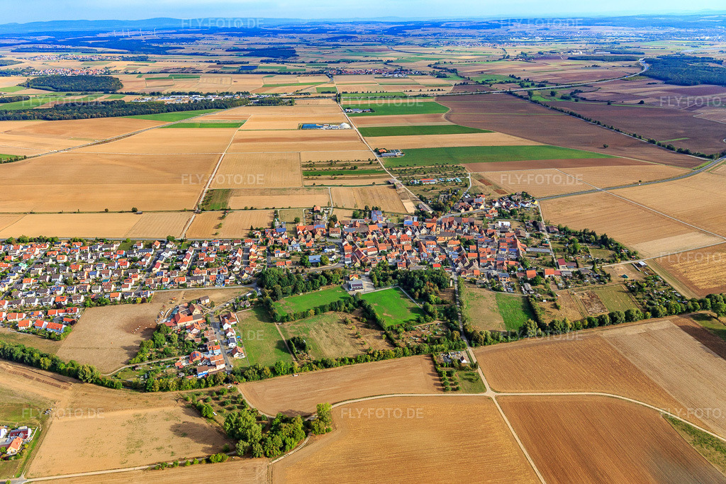 Luftbild: Ortsansicht von Süden im Ortsteil Ettleben in Werneck im Bundesland Bayern in Deutschland. Foto: IMG_111309.jpg vom 09.09.2018 durch Werner Riehm/FLY-FOTO.de