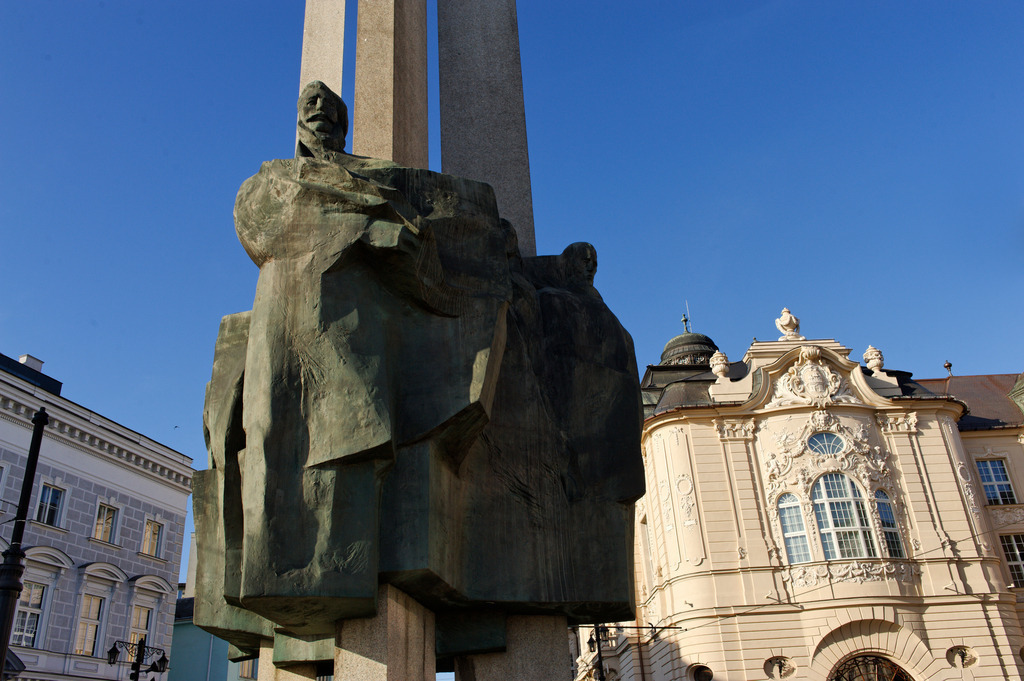 Ludovit Stur Denkmal | Bratislava, Slowakei - March 03, 2012: Ludovit Stur Denkmal. - Realisiert mit Pictrs.com