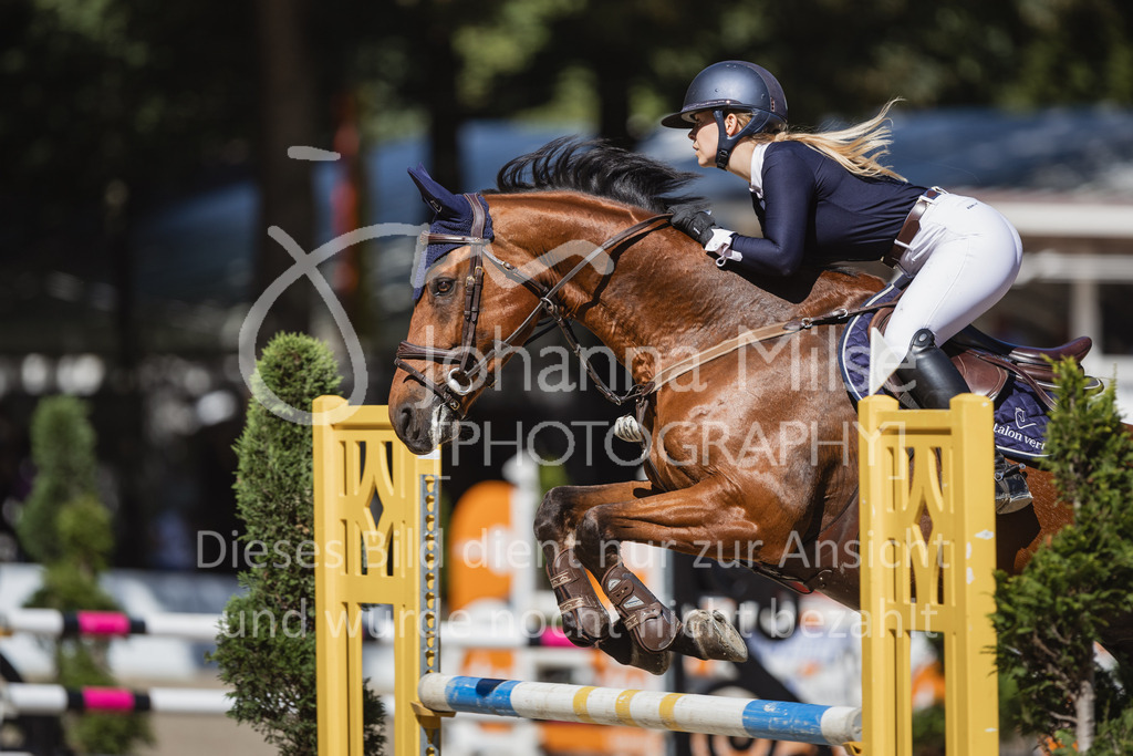 230909_OWLCh_Amateur-S-709 | Deine schönsten Turniermomente als professionelle Fotos! Entdecke hochwertige Pferdesport-Fotografie im Online-Shop. Jetzt Fotos finden & bestellen!