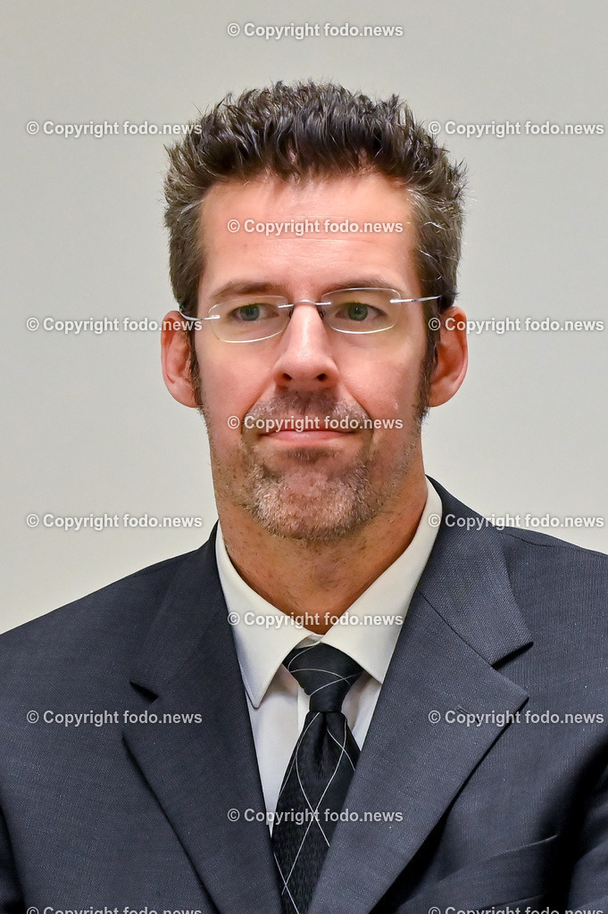 Staatsanwaltschaft Linz_ 17.02.2023-8 | 17.01.2023, Staatsanwaltschaft Linz, AUT, Staatsanwaltschaft Linz, Staatsanwaltschaftsgebaeude, im Bild Reinhard Steiner (Staatsanwalt, Stv. Medienstelle)