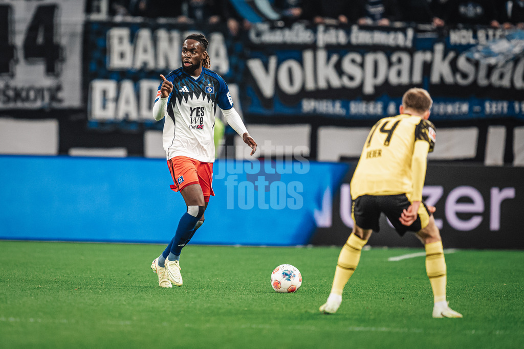 Fußball | Männer | Saison 2025/2026 | 1. Fußball-Bundesliga | 10. Spieltag | Hamburger SV vs. Borussia Dortmund | 08.11.2025 | Jordan Torunarigha (#25, HSV)