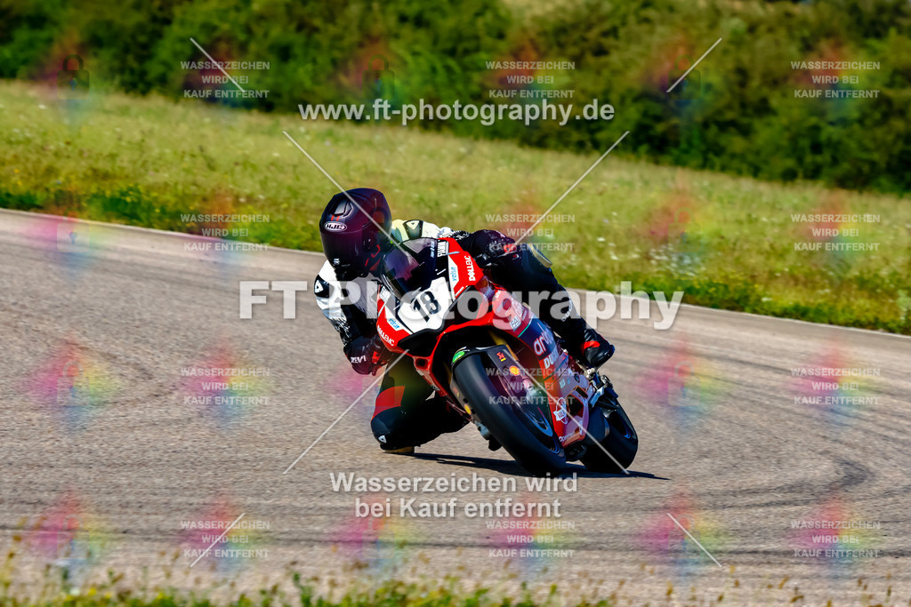 018-3529 | Hier findet Ihr Bilder von Touristenfahrten auf der Nürburgring Nordschleife oder von anderen Veranstaltungen die ich besucht habe. Viel Spass beim Durch Schauen 