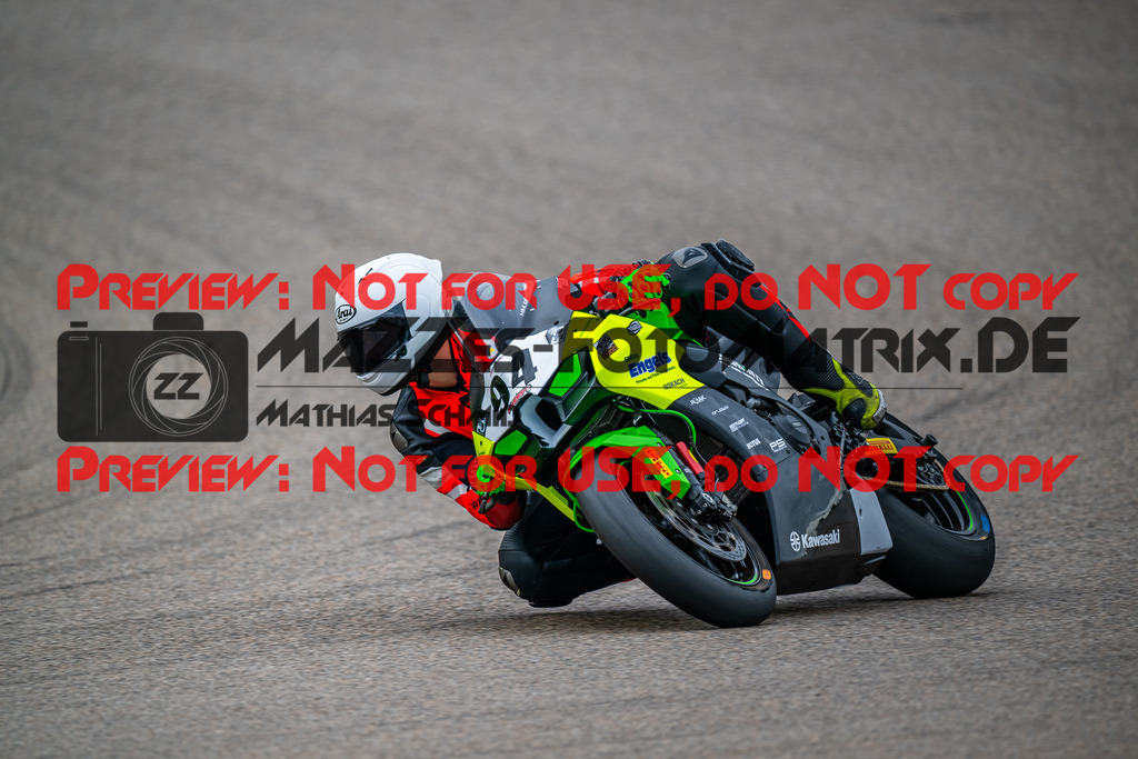 MaZZes_FotoMatrix_240503_6007705_6985 | STK1000