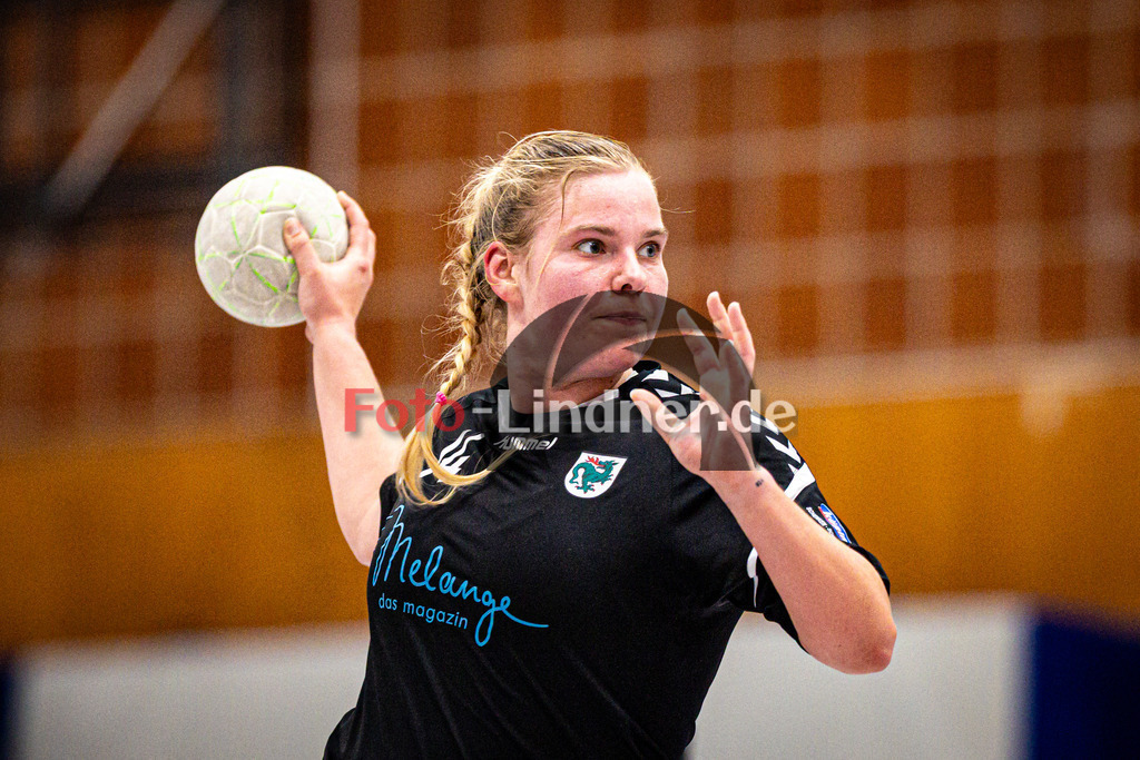 TSV Weilheim gegen TSV Murnau | Handball Bezirksoberliga Frauen Alpenvorland 2024/25, TSV Weilheim gegen TSV Murnau, 20250330,Antonia HIBLER (TSV Murnau 14) Portrait, beim Wurf, Freisteller,2025-03-30 in Weilheim (Weilheim, Am Hardt), Antonia HIBLER (TSV Murnau 14)Copyright: WolfgangxLindner www.foto-lindner.de