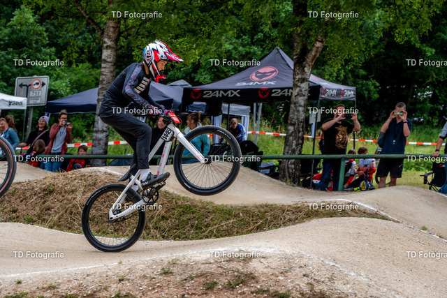 BayBMX2026-05298 | Fotogalerie von Thomas Dettweiler mit Eventbildern und lizenzfreien Fotos. Perfekt als Wandbild, für Büro, Website oder private Nutzung. - Realisiert mit Pictrs.com