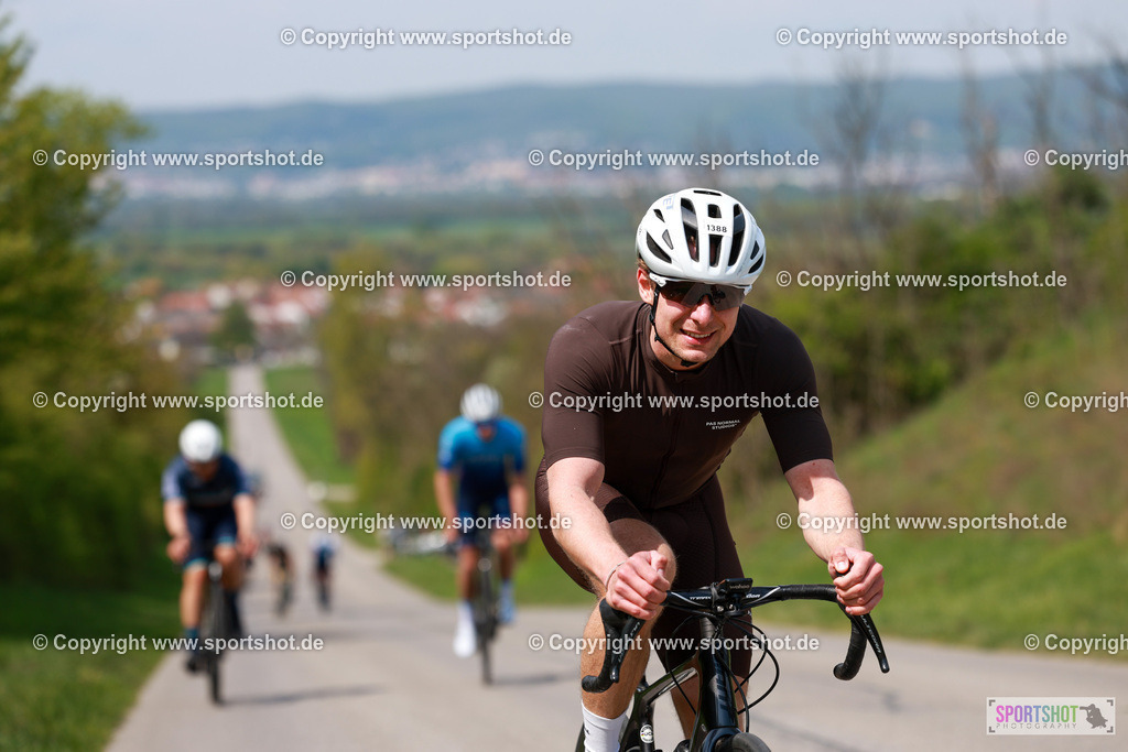 473_AR6_9724 | Neusiedlersee Radmarathon 2026@sportshot_your_pictrs #yourpictures#roadtowm2029 #nrm #neusiedlerseeradmarathon #neusiedlersee #neusiedlerseetourismus #burgenland #mörbisch #nrm26 #burgenlandtourismus #voglundco #poweredbyburgenlandtourismus #radsport #rad #marathon #ucigranfondo #visitburgenland #ucigranfondoworldseries