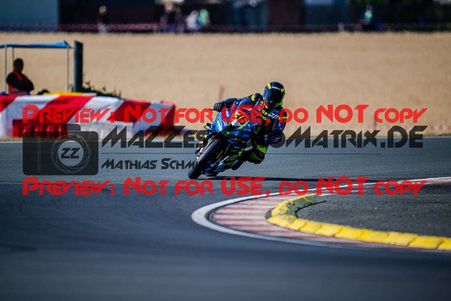MaZZes_FotoMatrix_220722_1828 | PRO SUPERSTOCK