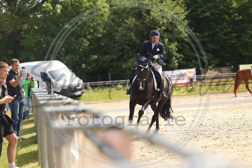 994A6675 | sabrinanicolaifotografie - Realisiert mit Pictrs.com